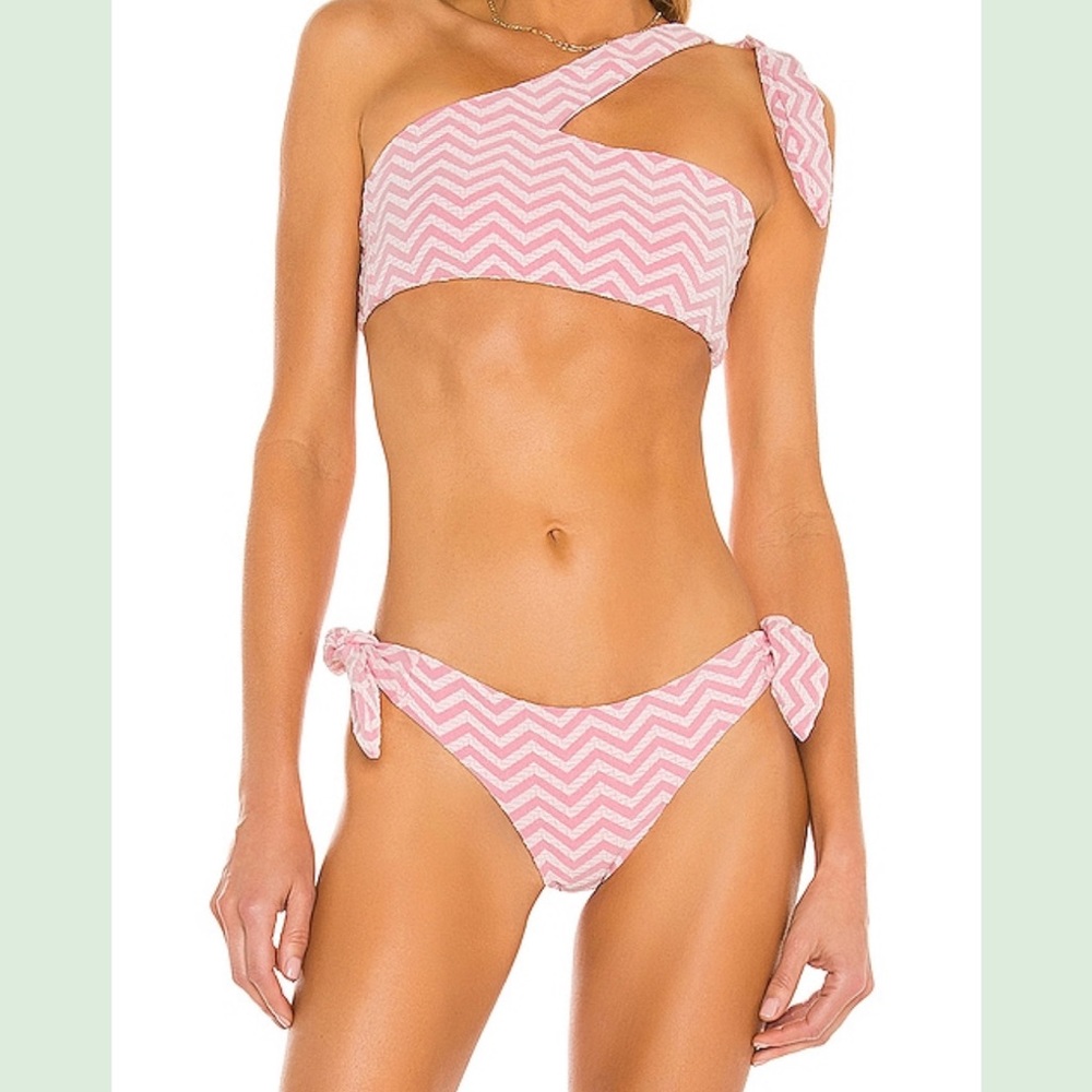 Lovers + Friends Bikini✨